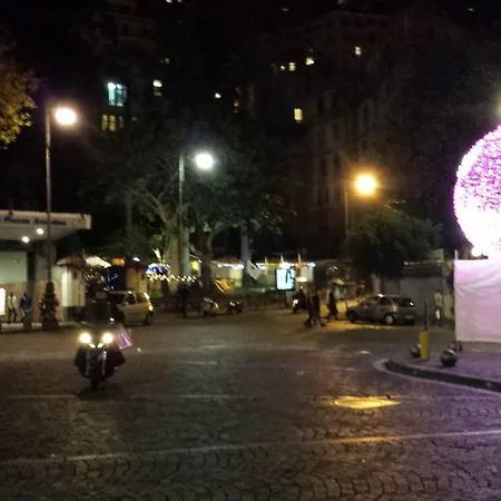 Piazza Amedeo Appartamento Napoli
